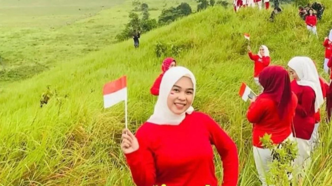 Hilda Pricillya, istri Serka Muh. Farid Batjo, diduga selingkuh dengan Pratu Risal. (Instagram)
